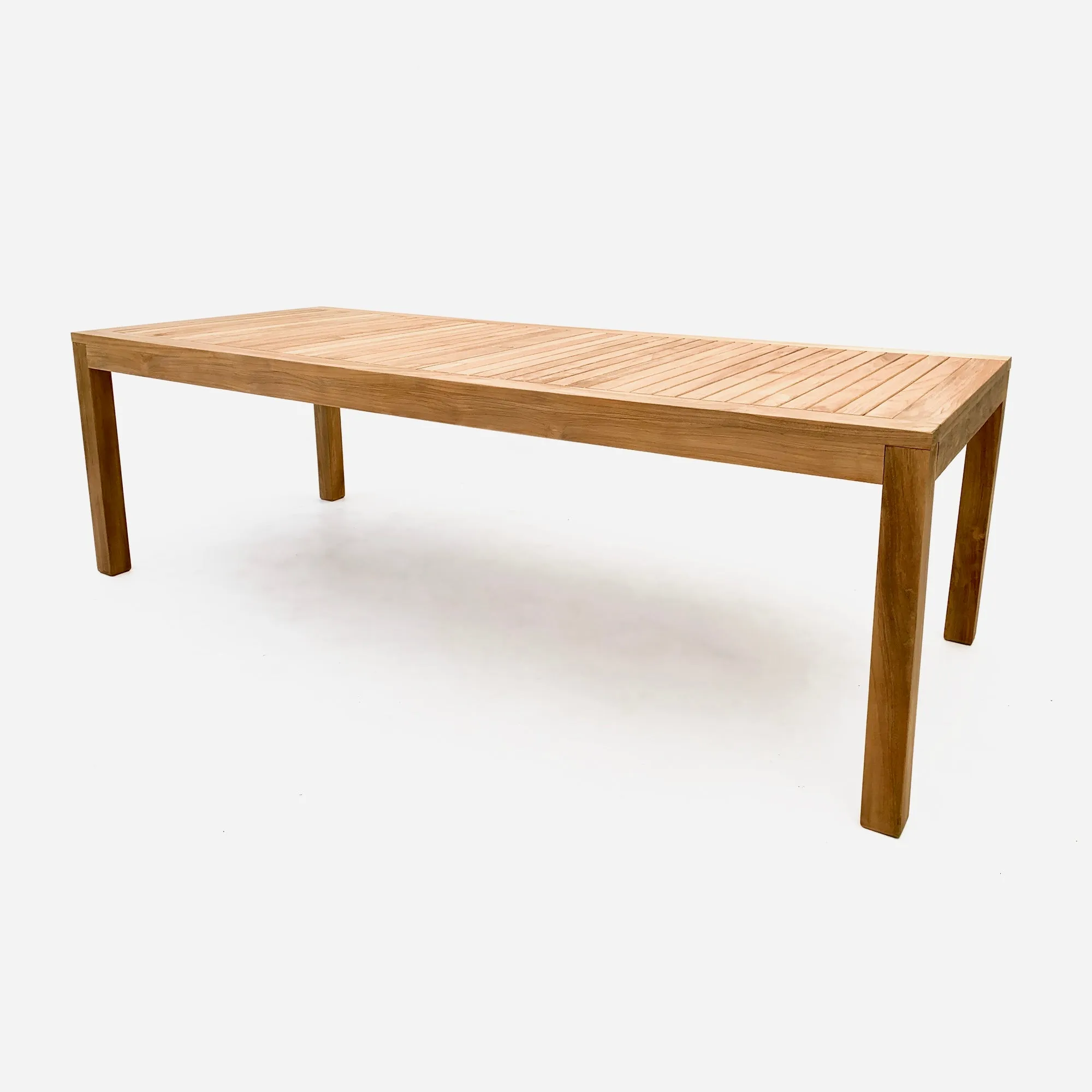 Deluxe Teak Dining Tables