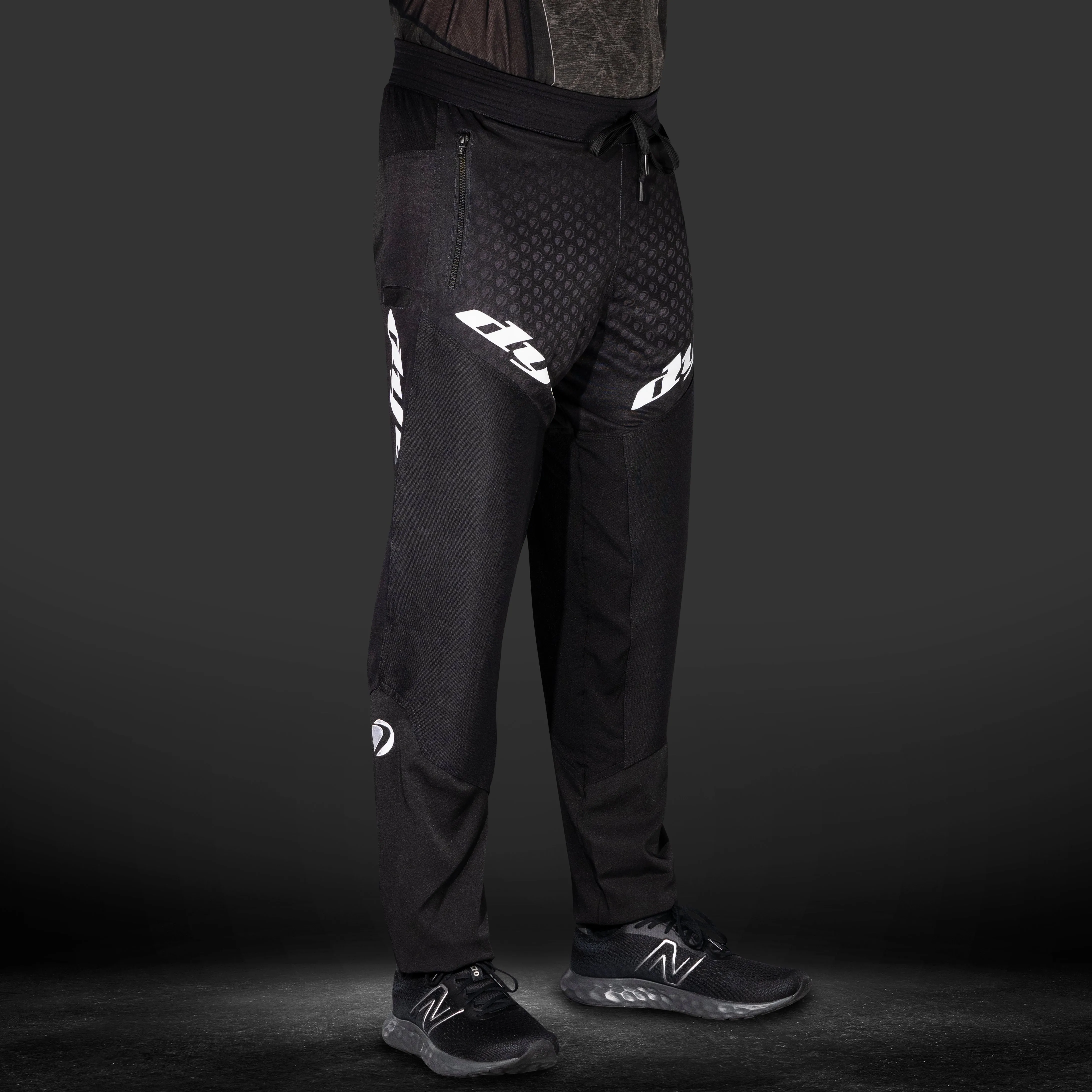 Dye FLX Pants - Black / Grey