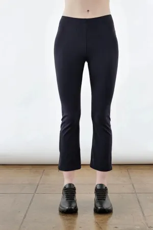 El8600 Navy Cropped Pant